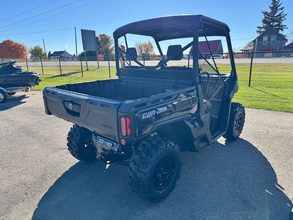 2025 Can-Am Defender XT HD9 - Photo 14