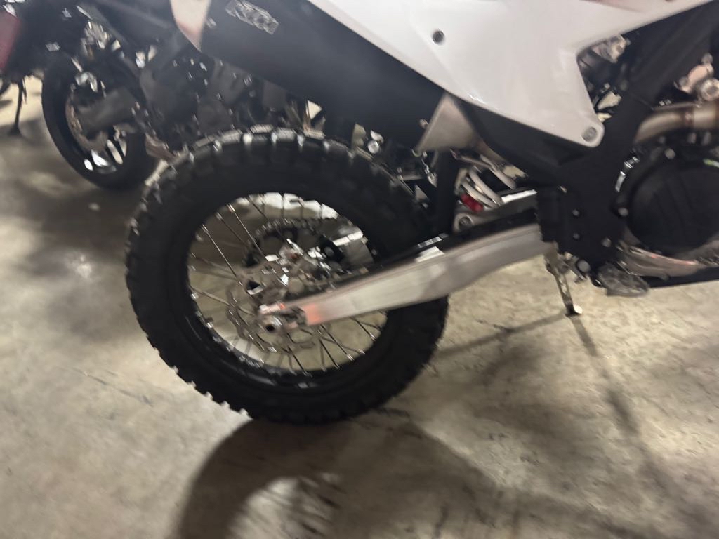 2025 KTM 350 EXC F CHAMPION EDITION - Photo 10
