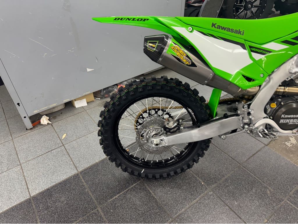2025 Kawasaki KX 450SR - Photo 2
