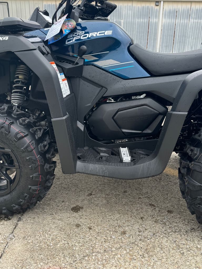2025 CFMOTO CFORCE 600 - Photo 9