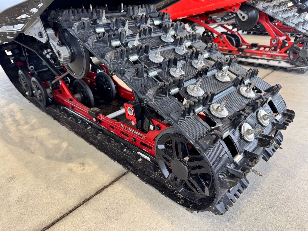 2023 Ski-Doo Renegade XRS 850 - Photo 5