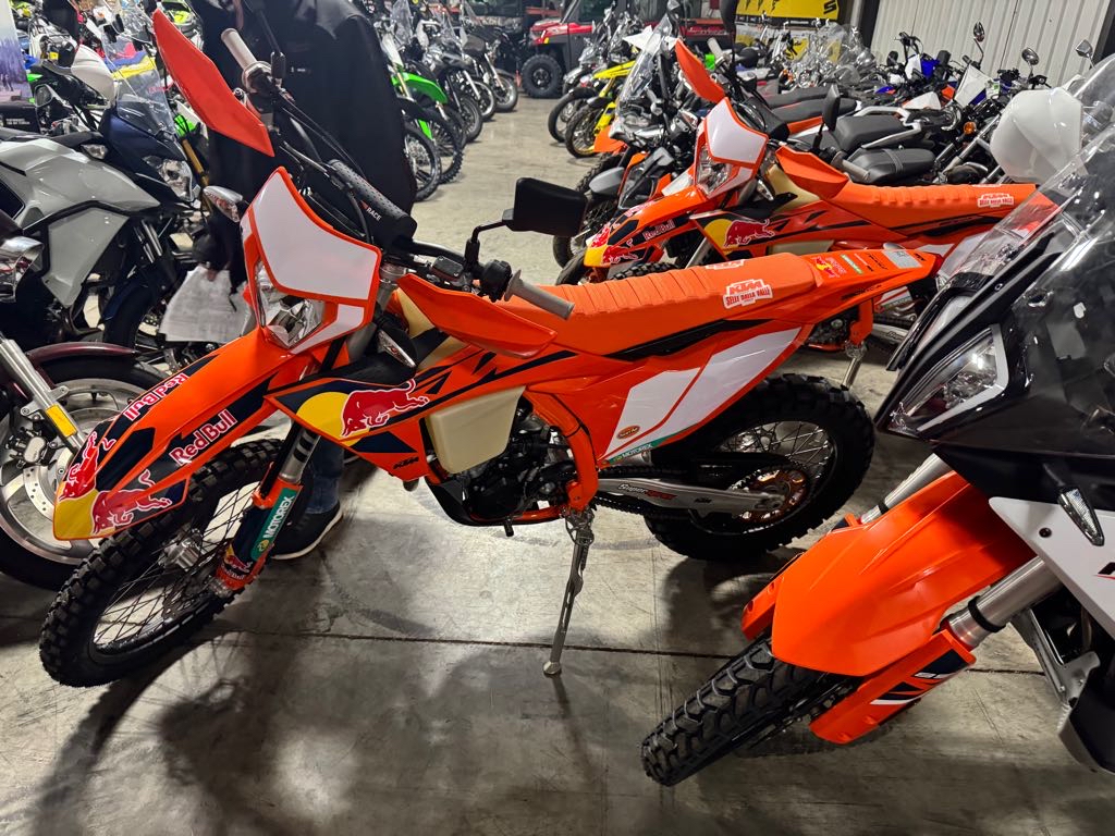 2025 KTM 350 EXC-F CHAMPION EDITION - Photo 9