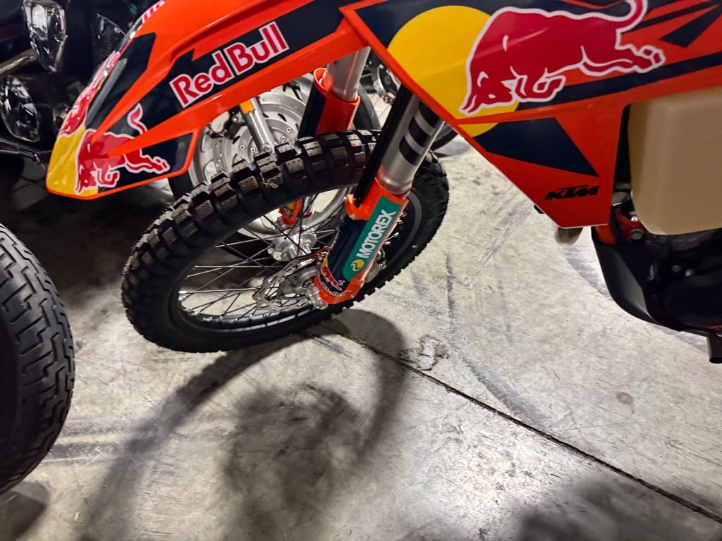 2025 KTM 350 EXC-F CHAMPION EDITION - Photo 4