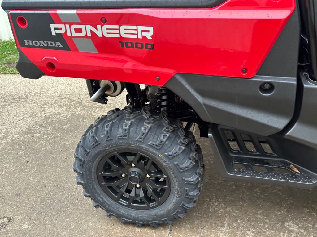 2025 Honda PIONEER 1000 DELUXE - Photo 5