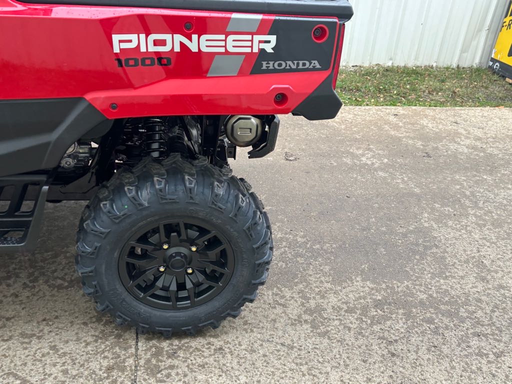 2025 Honda PIONEER 1000 DELUXE - Photo 7