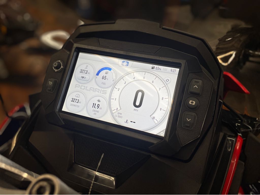 2025 Polaris INDY® XCR® 128 650 - Photo 9