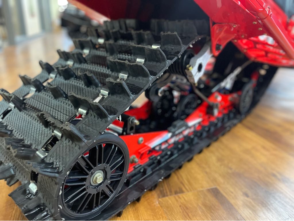 2025 Polaris INDY® XCR® 128 650 - Photo 4