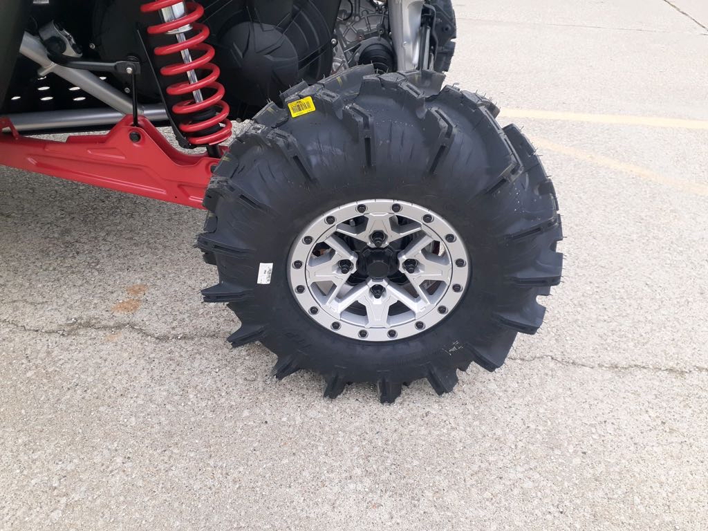 2025 Can-Am MAVERICK X3 XMR TURBO RR 72 - Photo 5