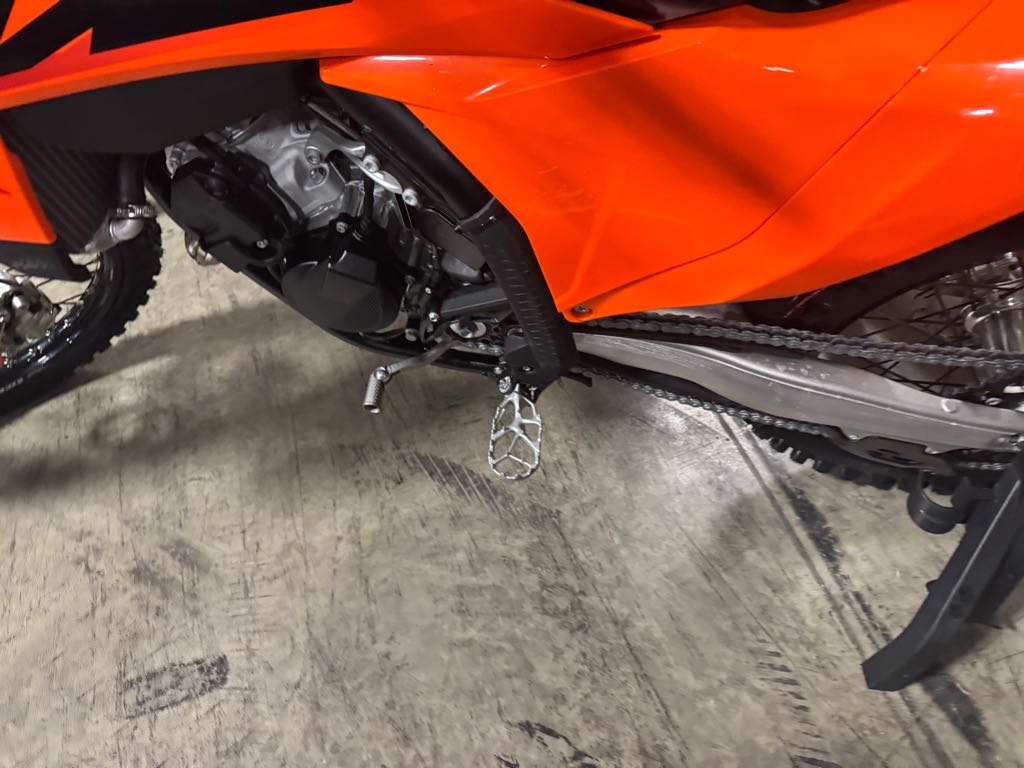 2025 KTM 150 SX - Photo 9