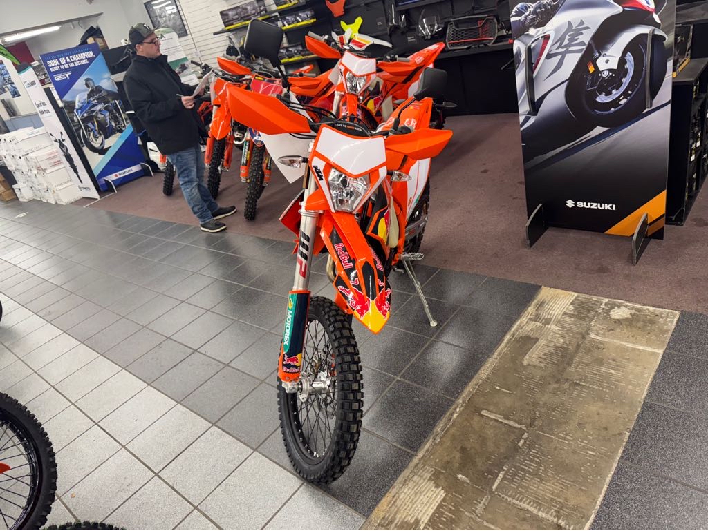 2025 KTM 500 EXC-F CHAMPION EDITION - Photo 5