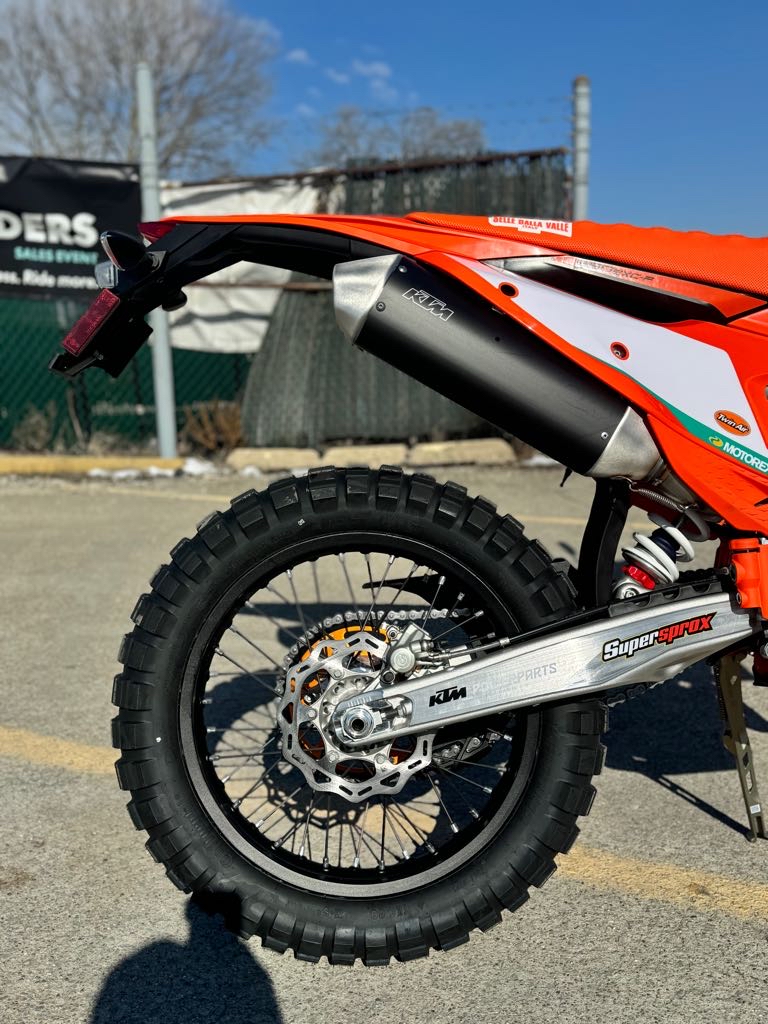 2025 KTM 500 EXC-F CHAMPION EDITION - Photo 4