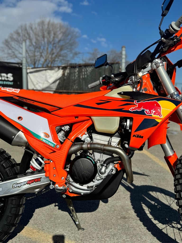 2025 KTM 500 EXC-F CHAMPION EDITION - Photo 3