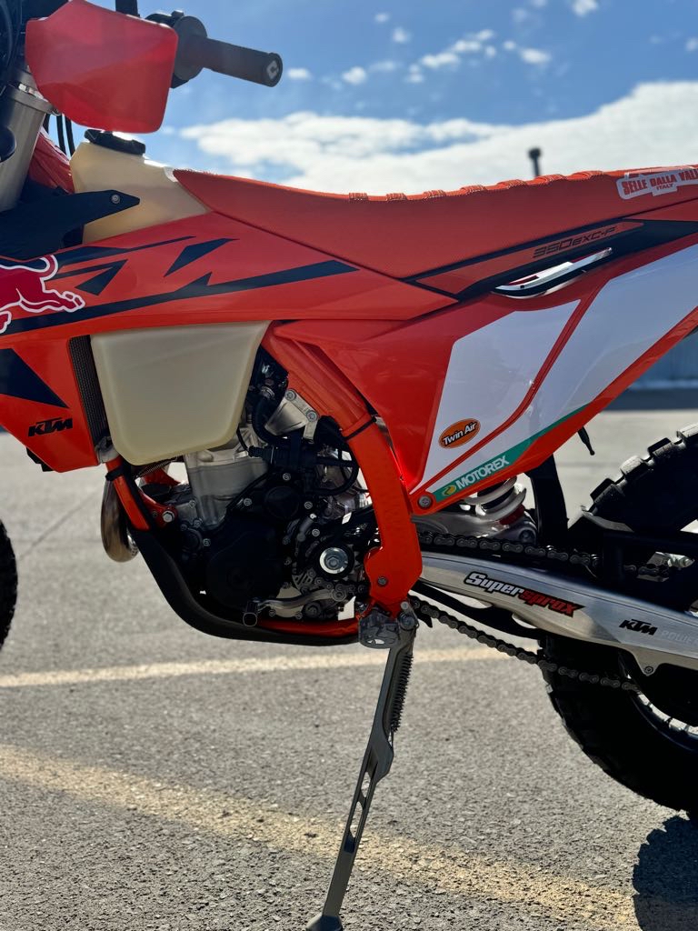 2025 KTM 500 EXC-F CHAMPION EDITION - Photo 8