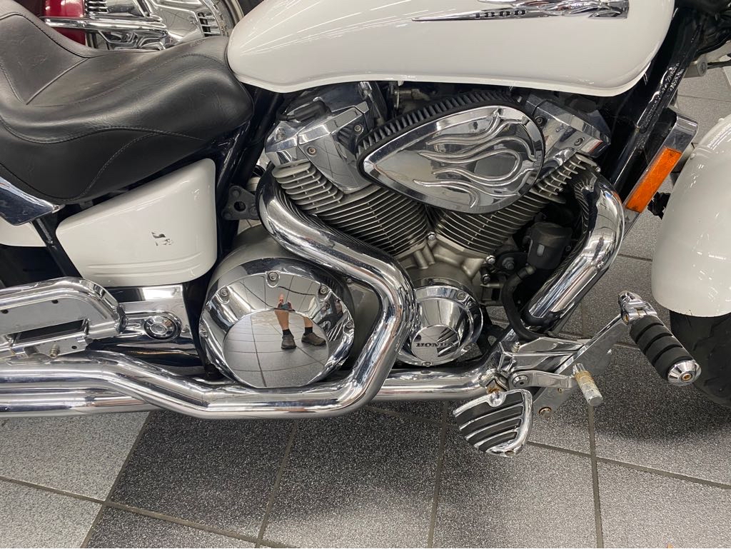 2001 Honda VTX 1800 - Photo 3