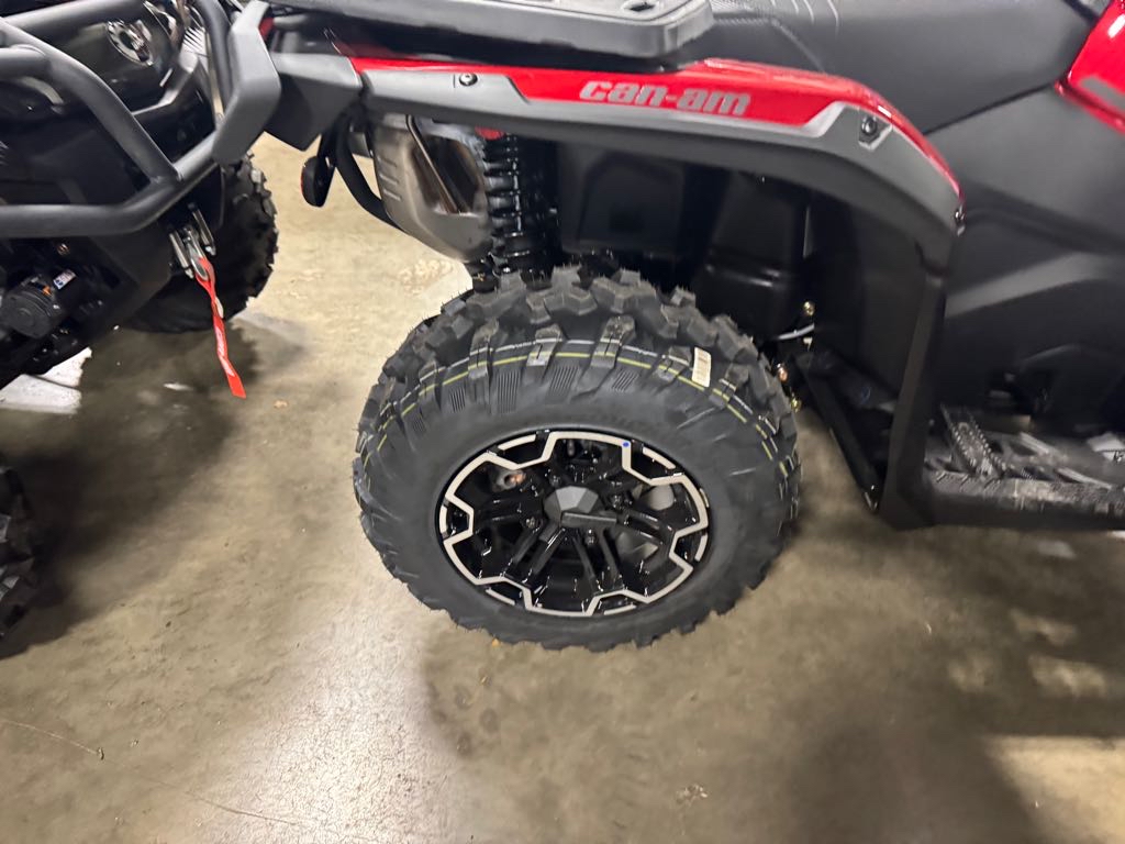 2025 Can-Am OUTLANDER XT 1000R - Photo 7