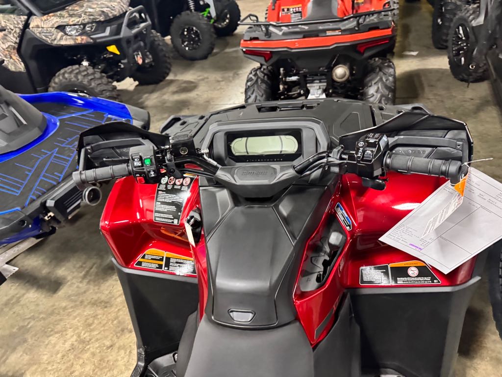 2025 Can-Am OUTLANDER XT 1000R - Photo 8