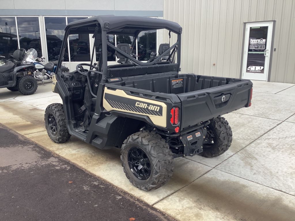 2025 Can-Am Defender XT HD9 - Photo 6