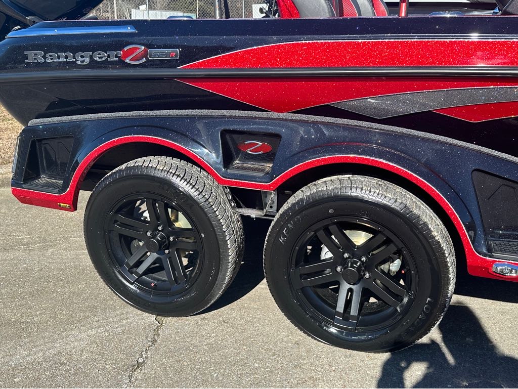 2025 Ranger Boats Z521R - Photo 8