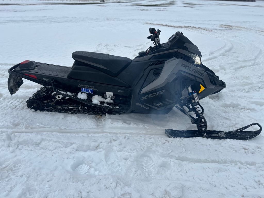 2022 Polaris 850 INDY XCR 136 - Photo 5