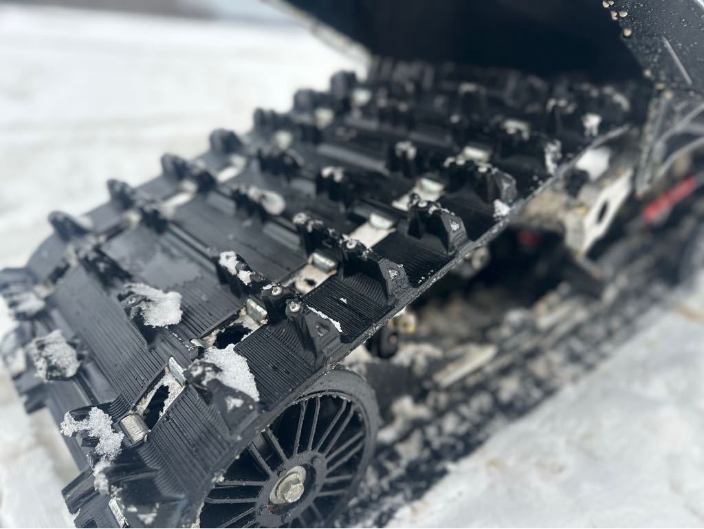 2022 Polaris 850 INDY XCR 136 - Photo 6