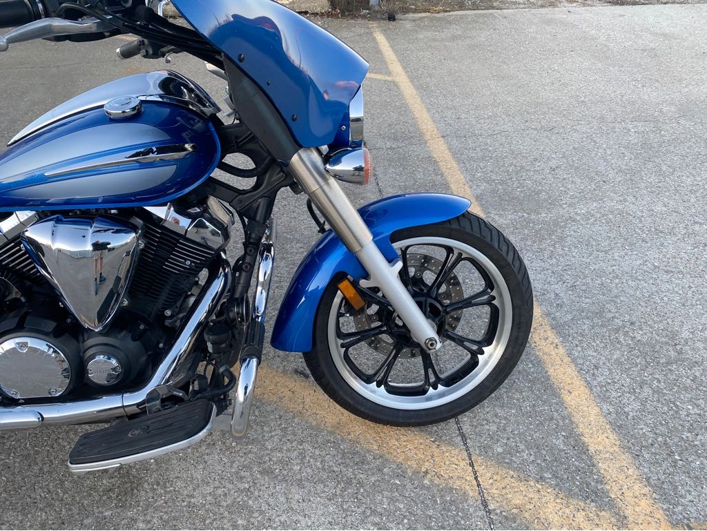 2009 Yamaha VSTAR 950 TOURER - Photo 4