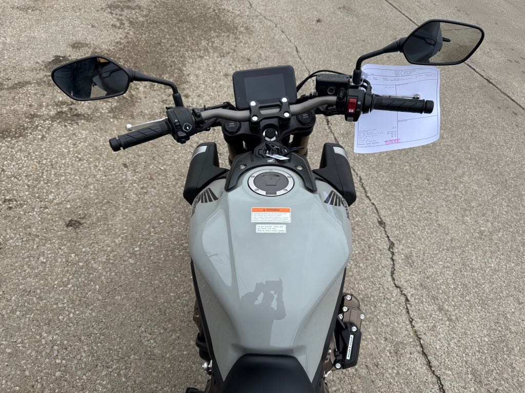 2024 Honda CB650R ABS - Photo 12