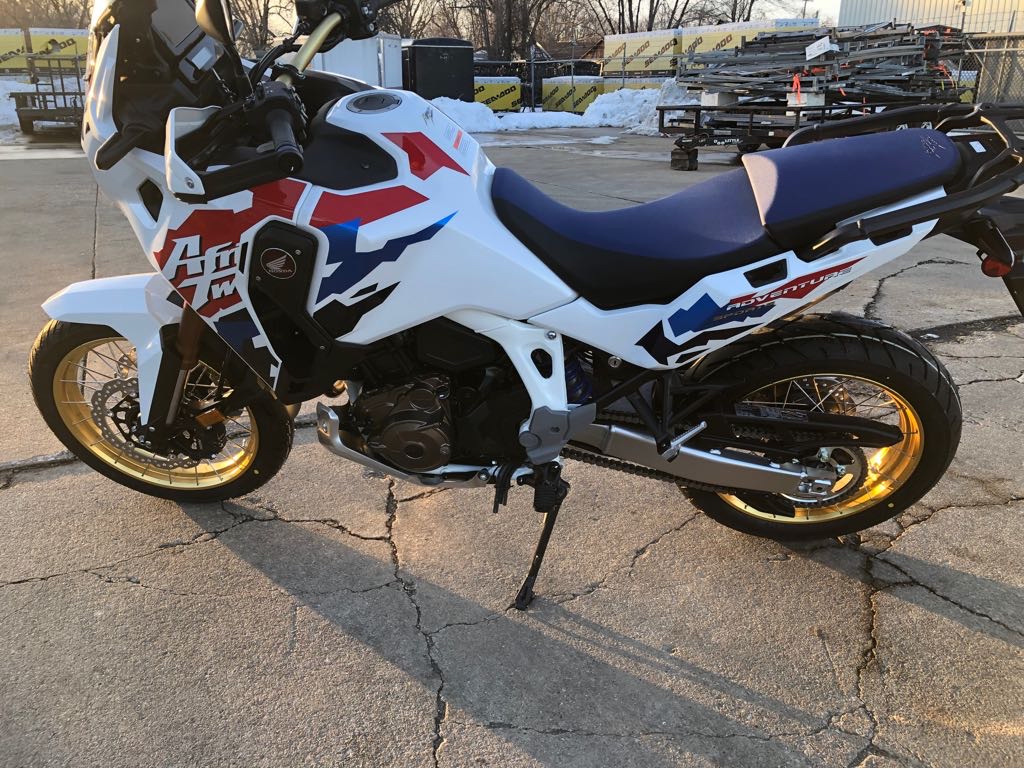 2025 Honda AFRICA TWIN ADVENTURE SPORTS ES DCT - Photo 7