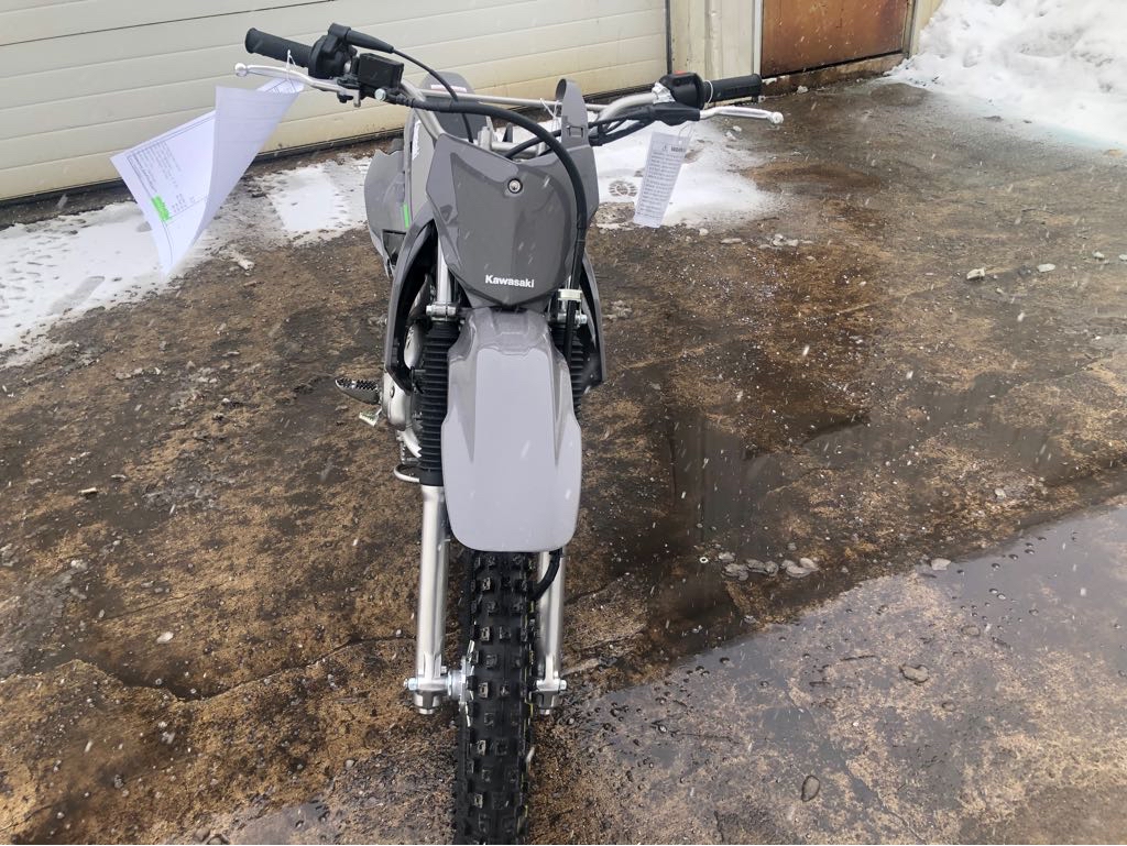 2025 Kawasaki KLX 140R - Photo 10