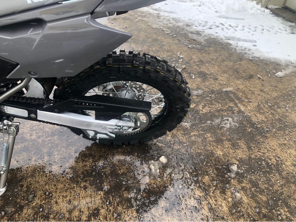 2025 Kawasaki KLX 140R - Photo 6
