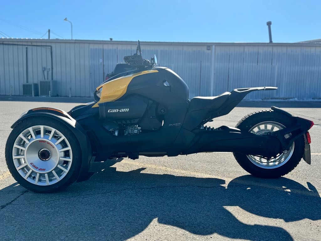 2025 Can-Am RYKER RALLY 900 ACE - Photo 6