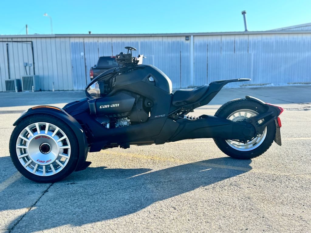 2025 Can-Am RYKER RALLY 900 ACE - Photo 6