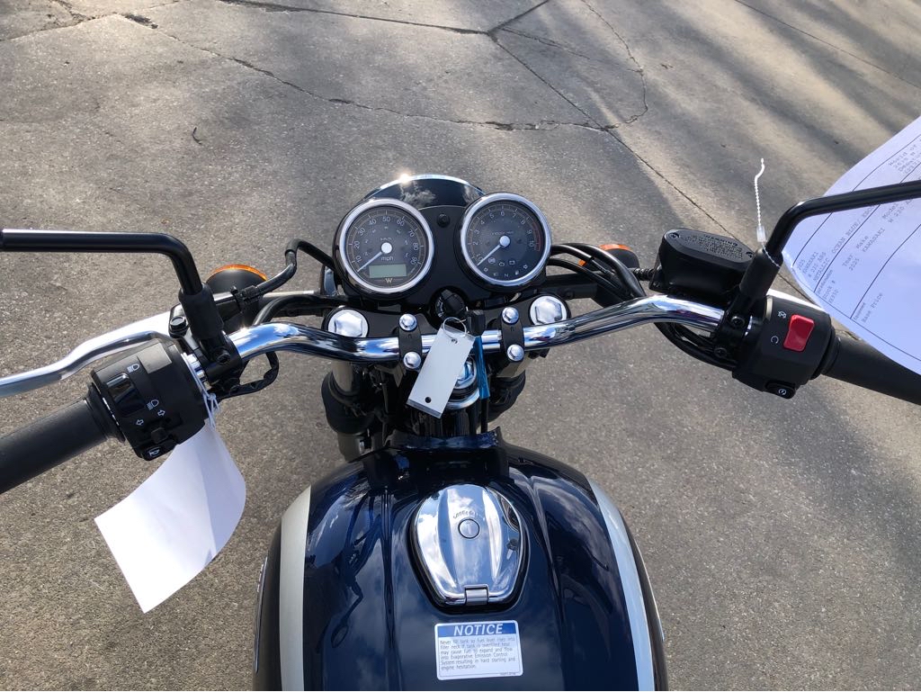 2025 Kawasaki W 230 ABS - Photo 11