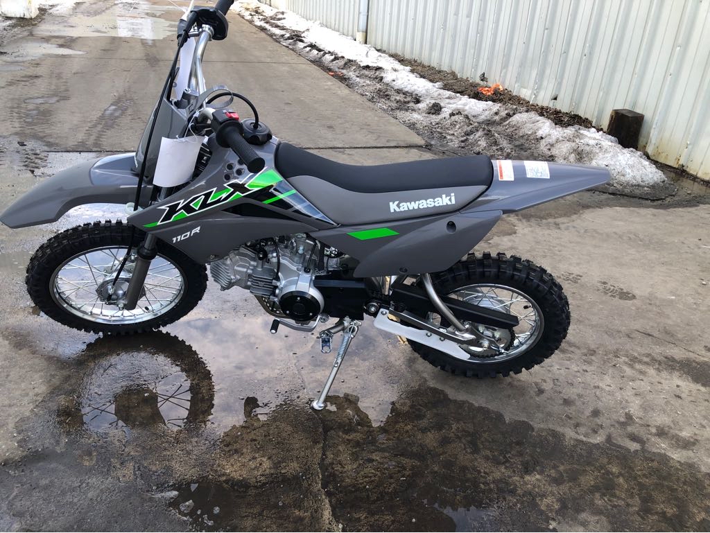 2025 Kawasaki KLX 110R - Photo 7
