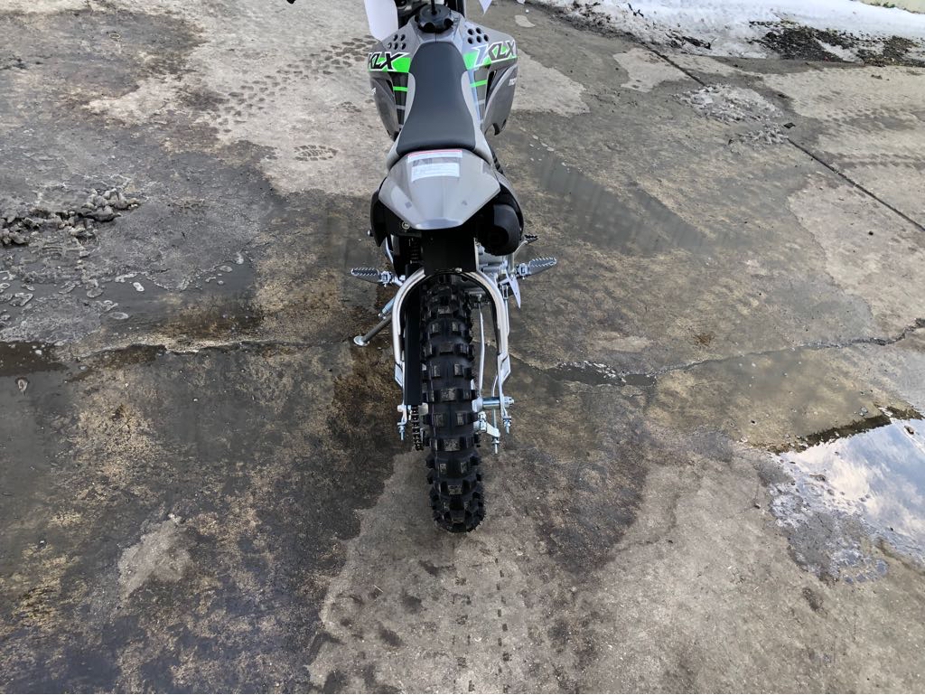 2025 Kawasaki KLX 110R - Photo 5