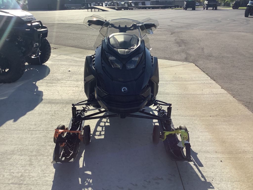 2025 Ski-Doo Backcountry™ Adrenaline® 850 E-TEC® 146 2.0 - Photo 3