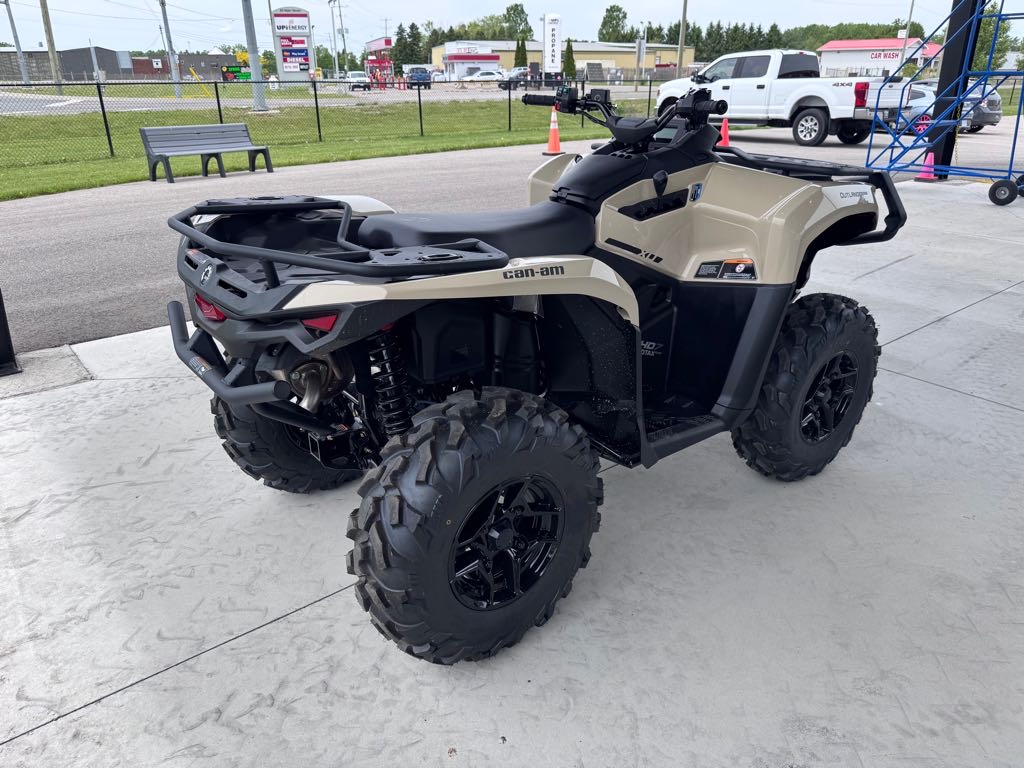 2025 Can-Am Outlander Pro XU HD7 - Photo 5