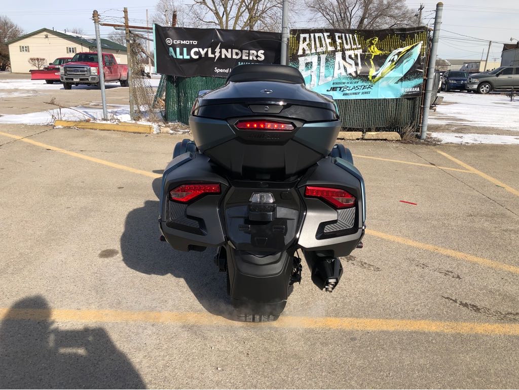 2025 Can-Am SPYDER RT LTD - Photo 4
