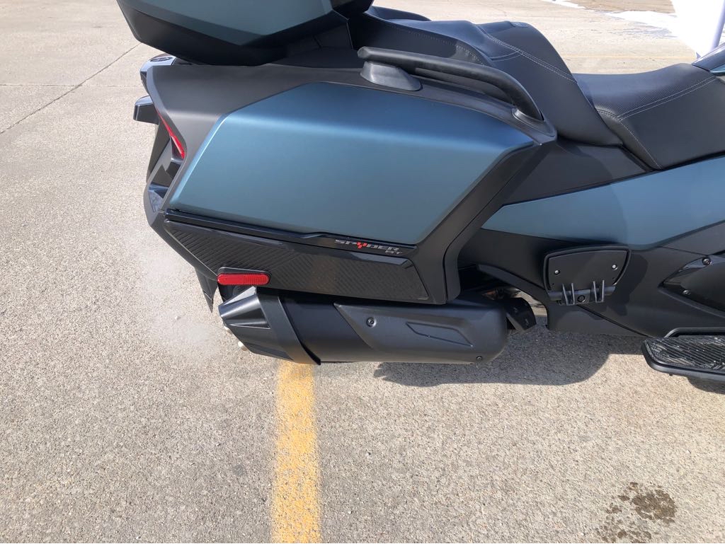 2025 Can-Am SPYDER RT LTD - Photo 3