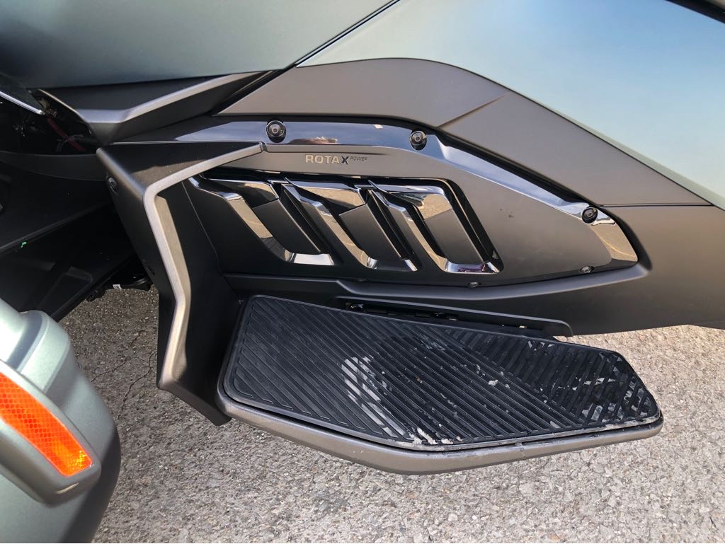 2025 Can-Am SPYDER RT LTD - Photo 7