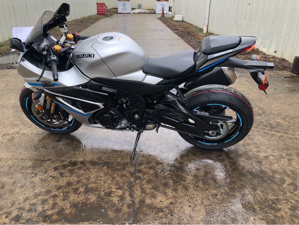 2025 Suzuki GSX-R 1000R - Photo 7