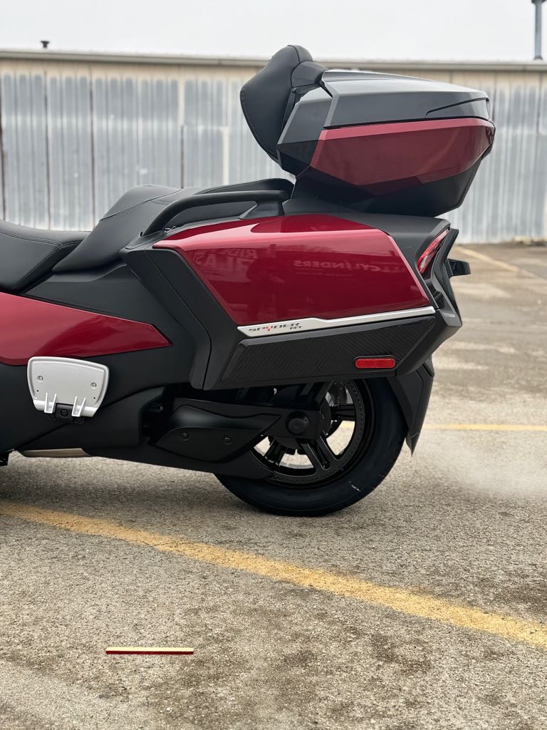 2025 Can-Am SPYDER RT LTD - Photo 11
