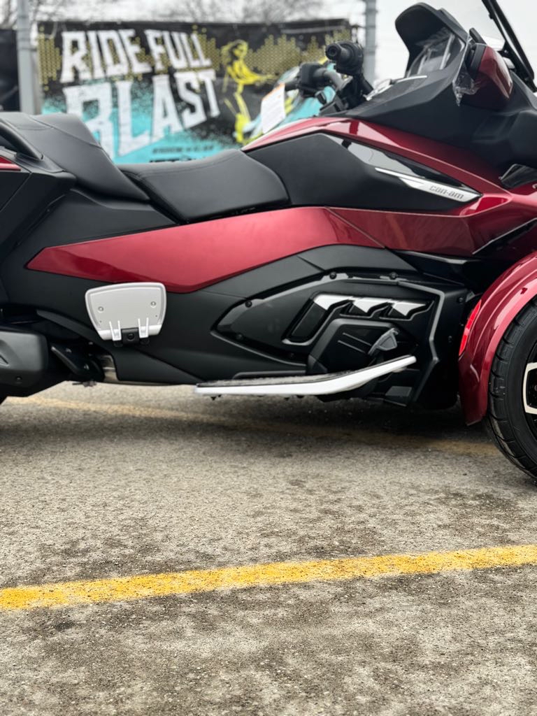 2025 Can-Am SPYDER RT LTD - Photo 4