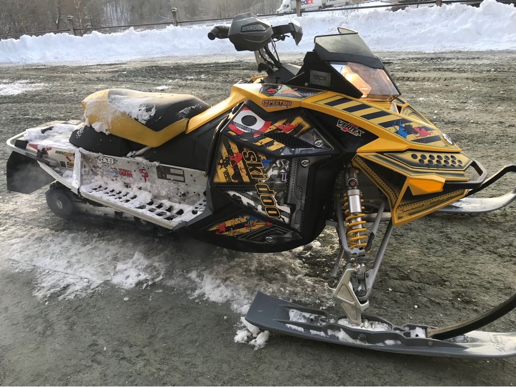 2009 Ski-Doo MXZ 600 RS - Photo 7