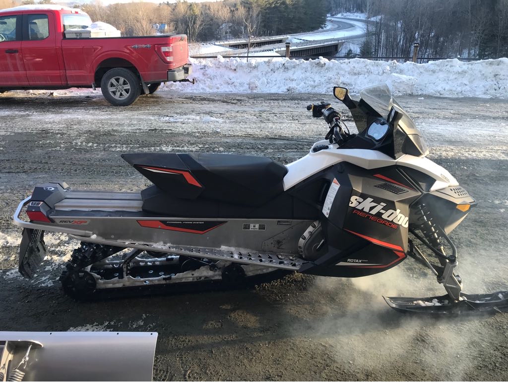 2020 Ski-Doo Renegade® Sport 600 CARB - Photo 5