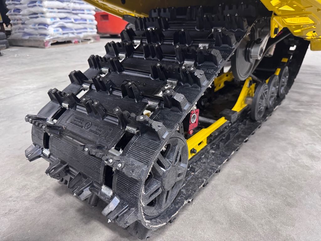 2025 Ski-Doo **DEMO** MXZ X-RS 600R E-TEC 129 - Photo 5