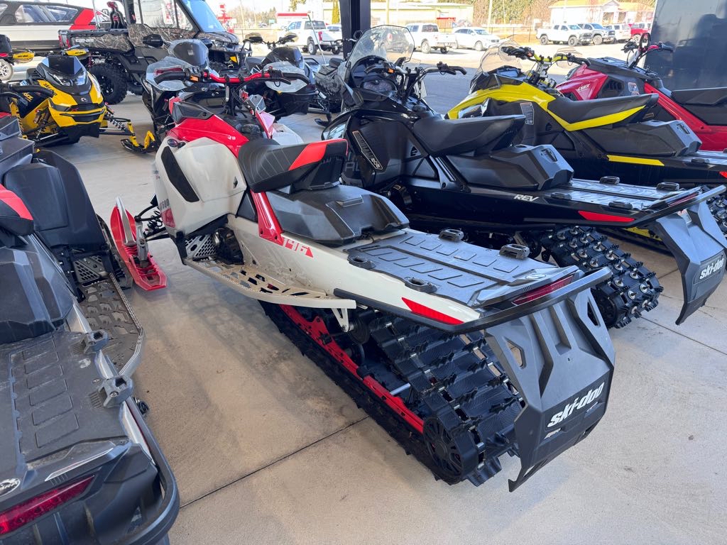 2021 Ski-Doo **AS IS** Backcountry X-RS 850 E-TEC 146 - Photo 4