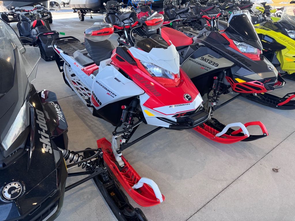 2021 Ski-Doo **AS IS** Backcountry X-RS 850 E-TEC 146 - Photo 2