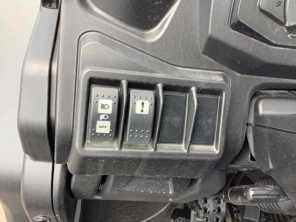 2025 Can-Am Defender MAX XT HD9 - Photo 12