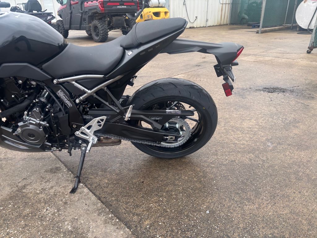 2025 Suzuki GSX-S 8R - Photo 8