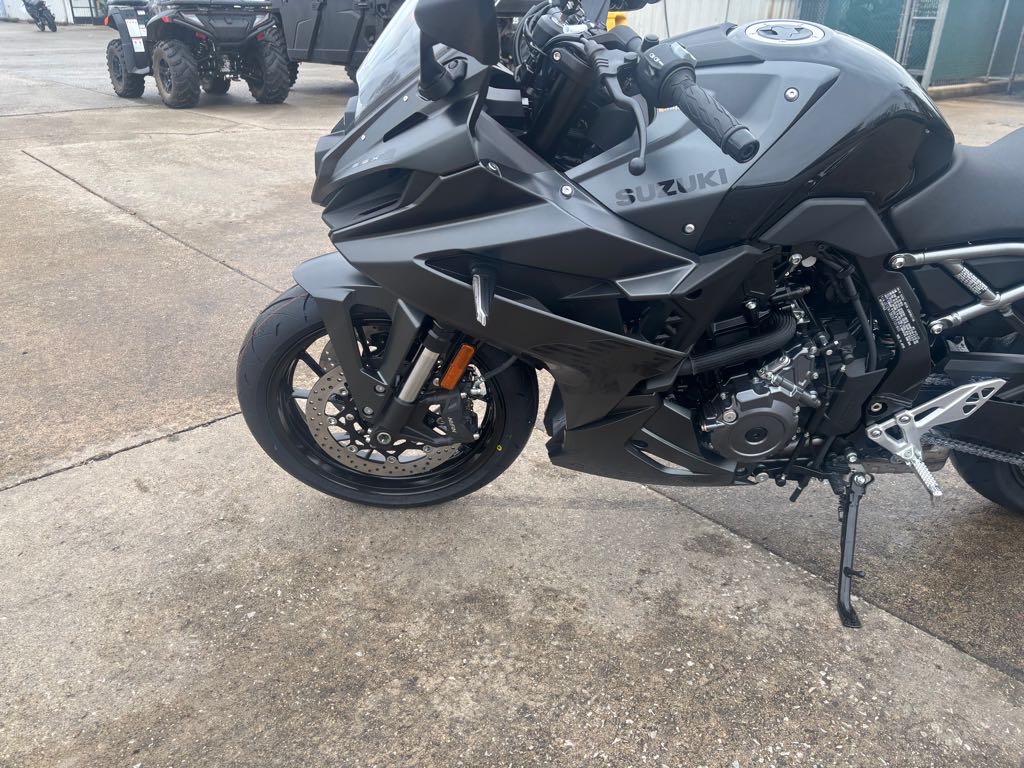 2025 Suzuki GSX-S 8R - Photo 10